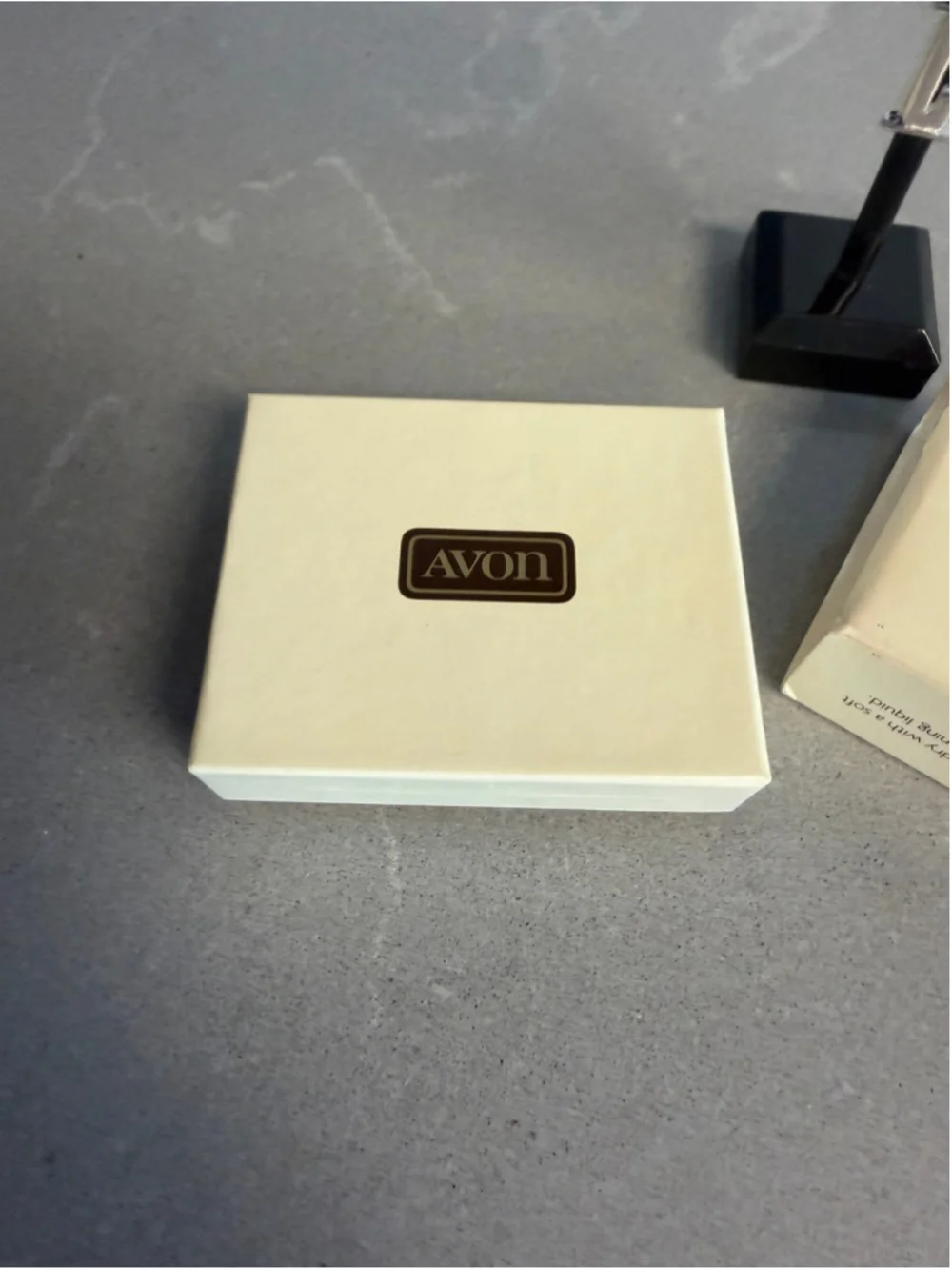 Vintage 1982 Avon Initial J Key Ring Silver Tone Skeleton Key NOS Original Box